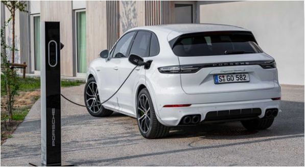 Porsche Cayenne Turbo S E-Hybrid