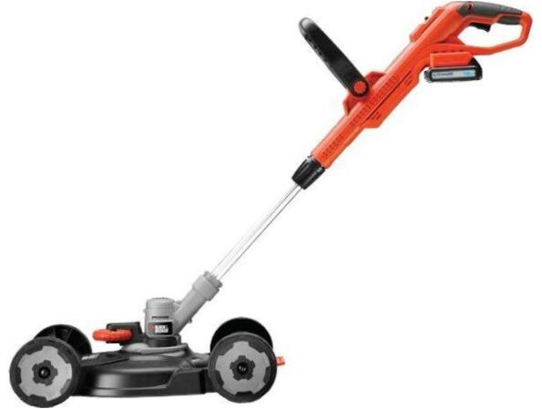 BLACK+DECKER STC1820CM na kółkach