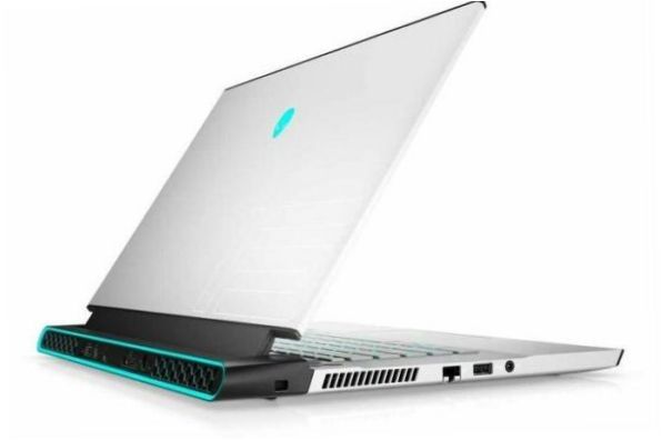 Alienware M15 R3