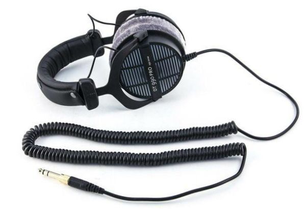 Beyerdynamic DT 990 PRO